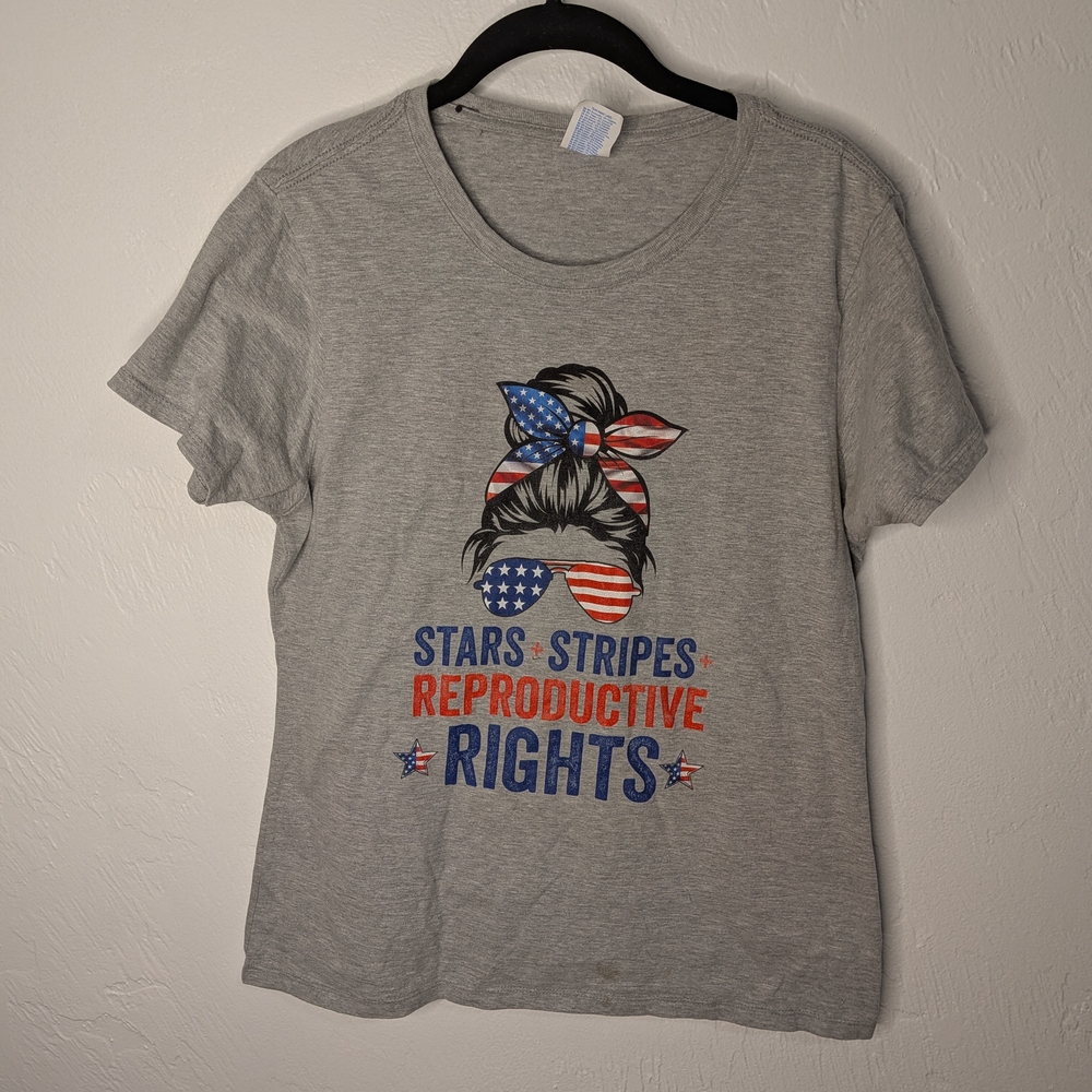 Gray T-Shirt with Patriotic Graphic